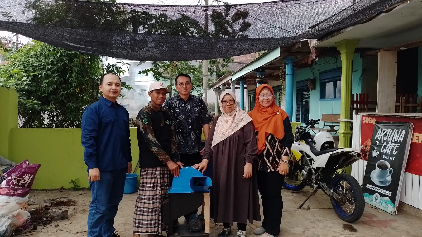Kolaborasi Institut Pertanian Malang & STIEI Malang Melakukan Inovasi Teknologi Tepat Guna